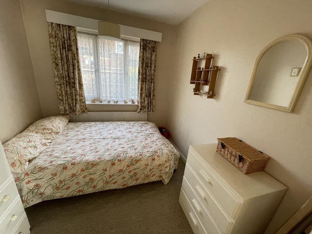 Second bedroom