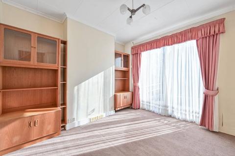 25 Hatch Road, London, SW16 4PW