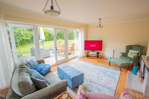 5 bedroom detached bungalow for sale, Pinefields Close, West Hill