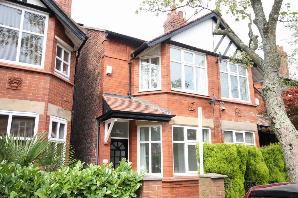 School Lane, Didsbury, Manchester, M20 2 bed end of terrace house £