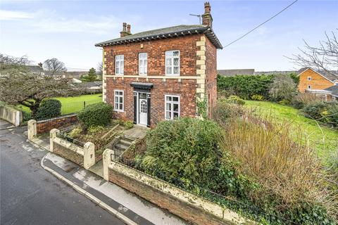 3 bedroom detached house for sale, Chapel Street, Carlton, Wakefield, West Yorkshire