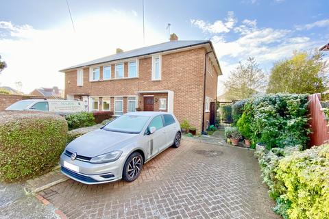 3 Baird Close, London, NW9 8XU
