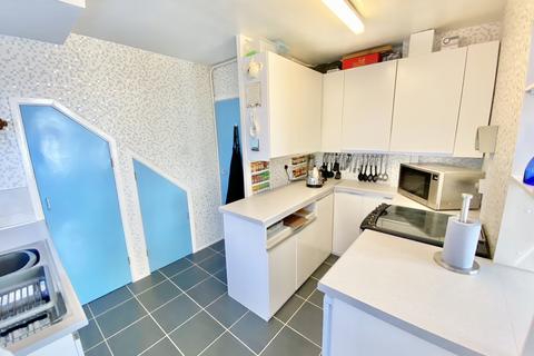 3 Baird Close, London, NW9 8XU