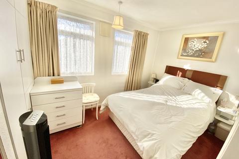 3 Baird Close, London, NW9 8XU