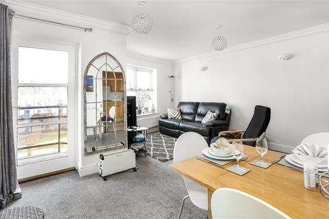 49 Marston Gate, Winchester, SO23 7DS