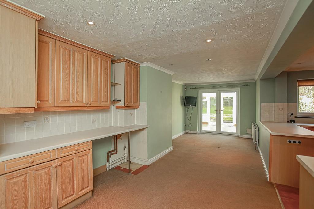 Bloxham Road, Banbury 4 bed detached house £850,000