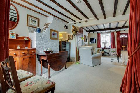 2 bedroom cottage for sale - St James Street, Lewes