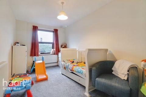 33 James Street, Sheerness, ME12 2QE