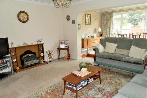 2 Maybrick Road, Hornchurch, RM11 2AZ