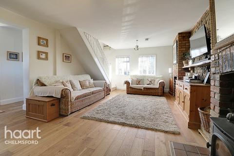 3 bedroom cottage for sale - Lawford Lane, Chelmsford