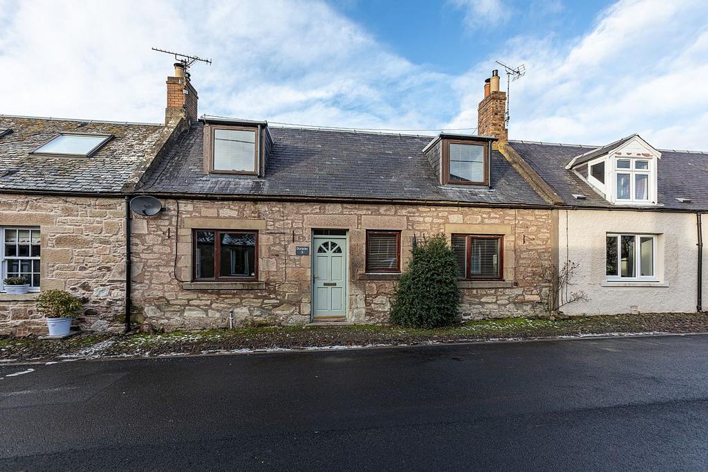 Dunedin, 3 Maitland Row, Gavinton... 3 bed terraced house £200,000