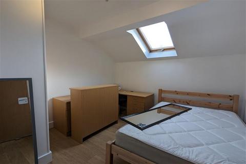 3 bedroom apartment to rent, Cowley, Oxford, Oxfordshire, OX4