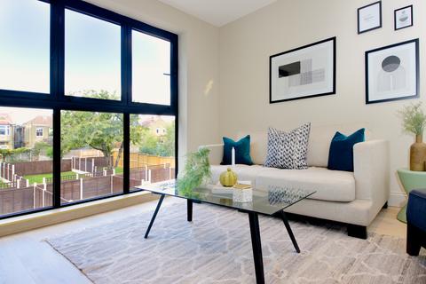Flat 4, 77 Selborne Road, London, N14 7DE