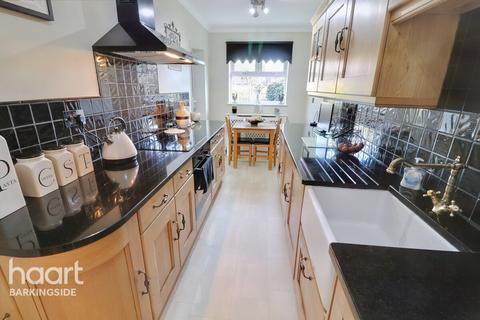 19 Penrith Road, Ilford, IG6 3DA