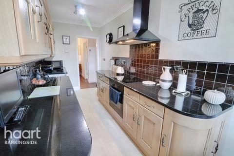 19 Penrith Road, Ilford, IG6 3DA