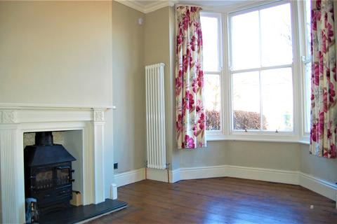 3 bedroom terraced house to rent, York Road, Bury St Edmunds, Suffolk, IP33