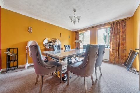 5 bedroom detached house for sale, Fairway Gardens, Rownhams, Southampton, Hampshire, SO16