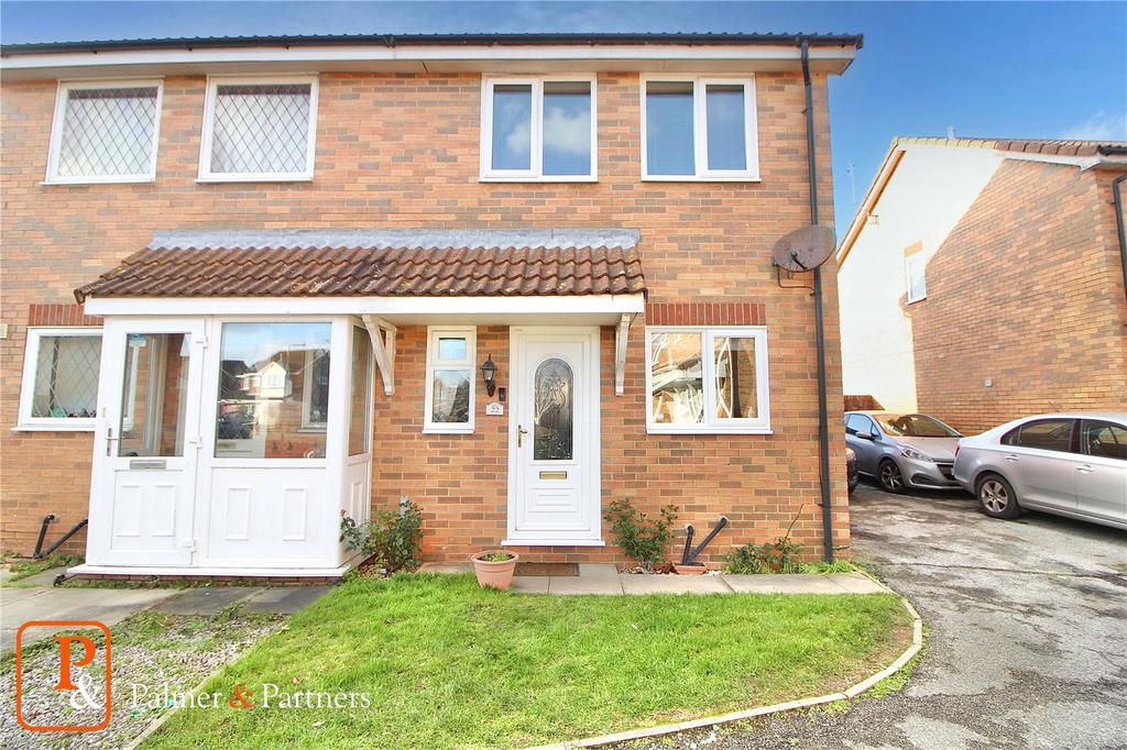 Blake Avenue, Shotley Gate, Ipswich... 3 bed semidetached house £220,000