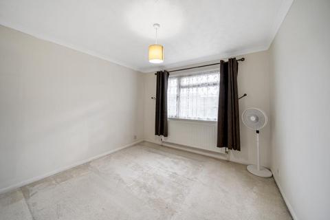 1 Balmoral Close, Slough, SL1 6JP