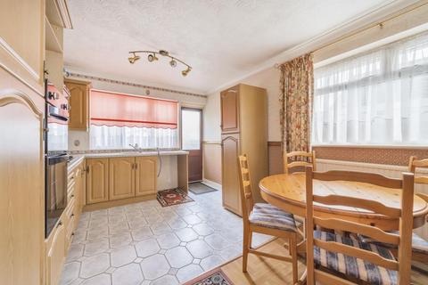 6 Mansfield Close, Ascot, SL5 8NW