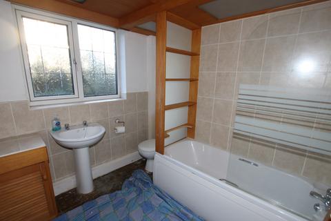 72 Bar Lane, Mapplewell, Barnsley, S75 6DE
