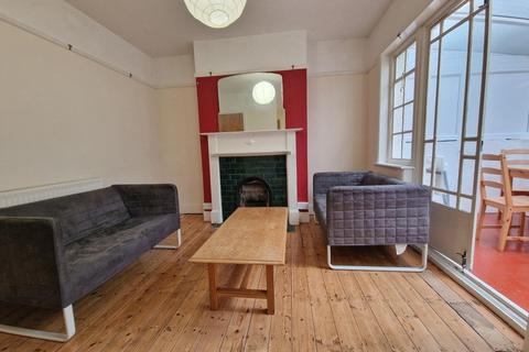 4 bedroom house to rent, Canfield Road, Brighton BN2