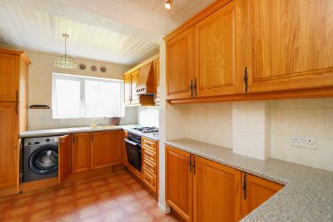 3 bedroom semi-detached house for sale - Sheephouse Way, New Malden