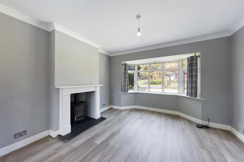 121 Cherry Tree Road, Beaconsfield, HP9 1BD
