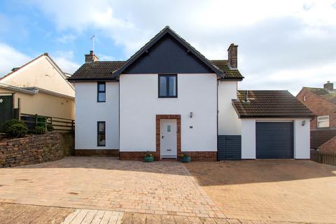 6 Oak Close, Ottery St Mary, EX11 1BB