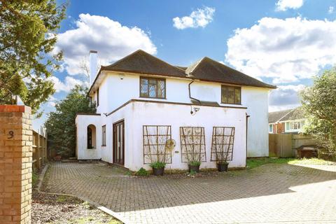 undefined, Freemans Close, Stoke Poges, SL2