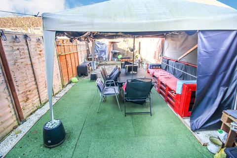 17 Harvester Close, Middleleaze, Swindon, SN5 5GJ