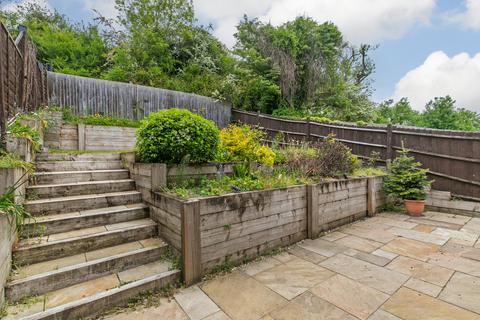 38 Honeysuckle Close, Winchester, SO22 4QQ