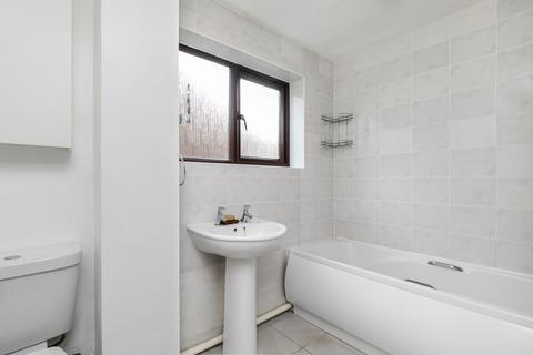 38 Honeysuckle Close, Winchester, SO22 4QQ