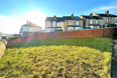 97 Dixon Road, Sheffield, S6 4GA