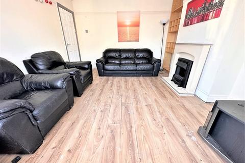 97 Dixon Road, Sheffield, S6 4GA