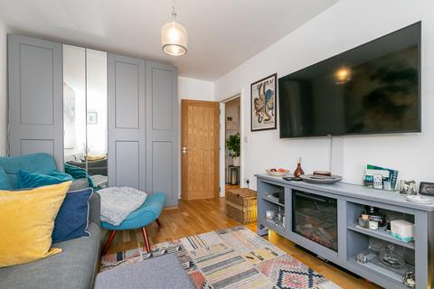 2 bedroom apartment for sale - Strode Road, London