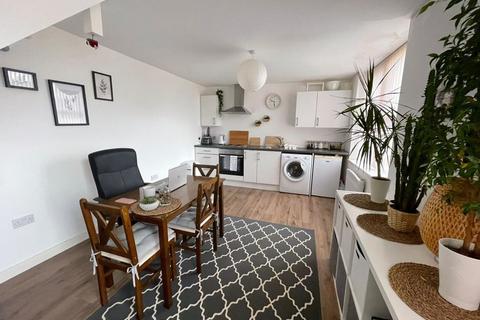 2 bedroom apartment for sale - Whingate Mill, Leeds