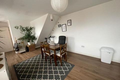 2 bedroom apartment for sale - Whingate Mill, Leeds