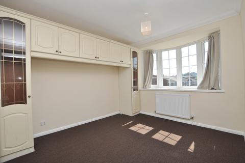 4 bedroom terraced house to rent, Lynwood, Guildford, Surrey, GU2