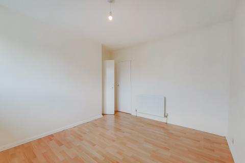 35 Abernethy Road, London, SE13 5QJ