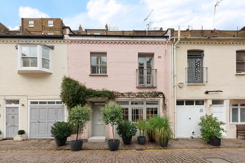 3 bedroom mews for sale, Petersham Mews, London SW7