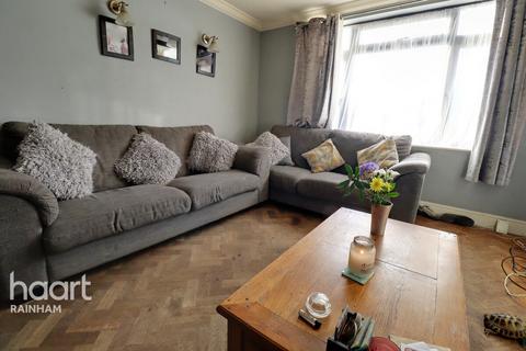 6 Rainham Road, Rainham, RM13 7RR