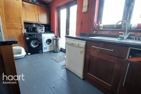 6 Rainham Road, Rainham, RM13 7RR