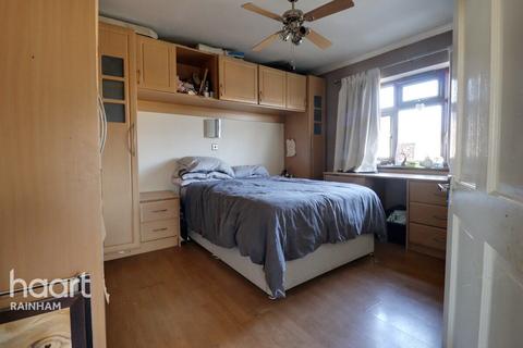 6 Rainham Road, Rainham, RM13 7RR