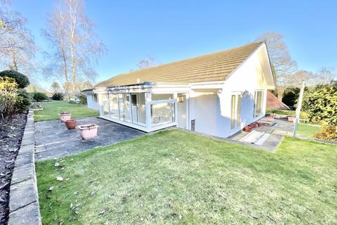 3 bedroom detached bungalow for sale - Woodland Hills, Madeley