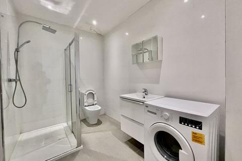 undefined, Windsor Street, Uxbridge,UB8
