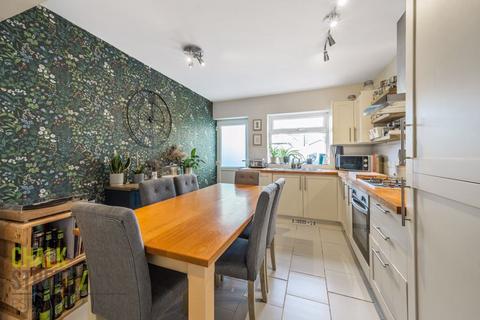 13 Claremont Road, Hornchurch, RM11 1BY