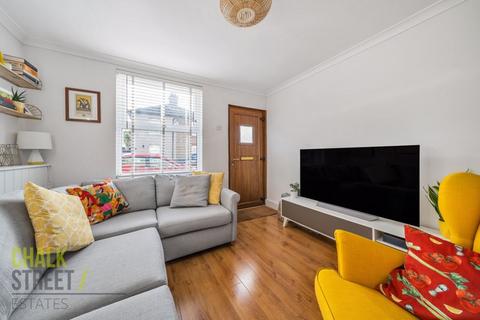 13 Claremont Road, Hornchurch, RM11 1BY