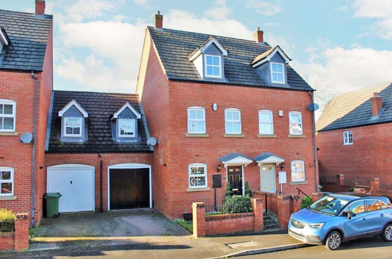 Alameda Gardens, TETTENHALL 4 bed townhouse for sale £280,000