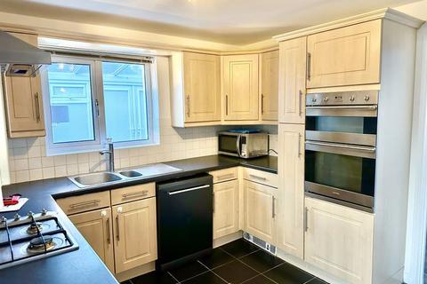 undefined, New Charlton Way, Bristol BS10